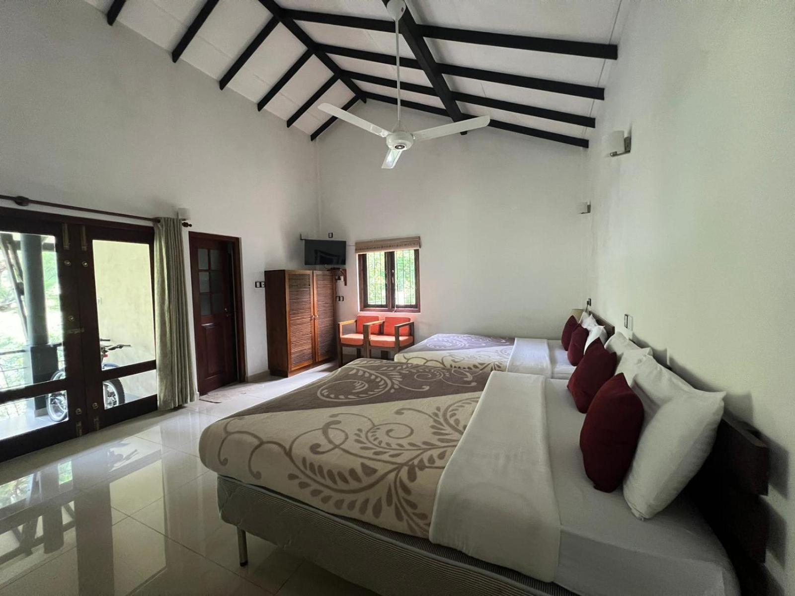 הפוטאלה Grace Holiday Bungalow מראה חיצוני תמונה