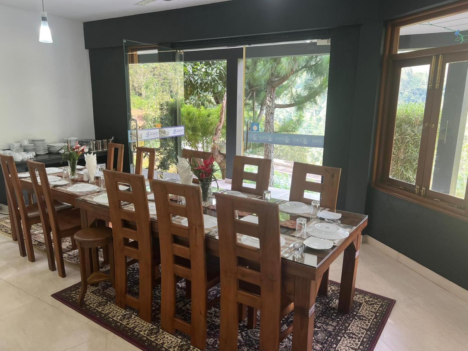הפוטאלה Grace Holiday Bungalow מראה חיצוני תמונה