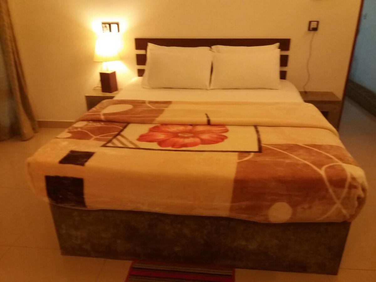 הפוטאלה Grace Holiday Bungalow מראה חיצוני תמונה
